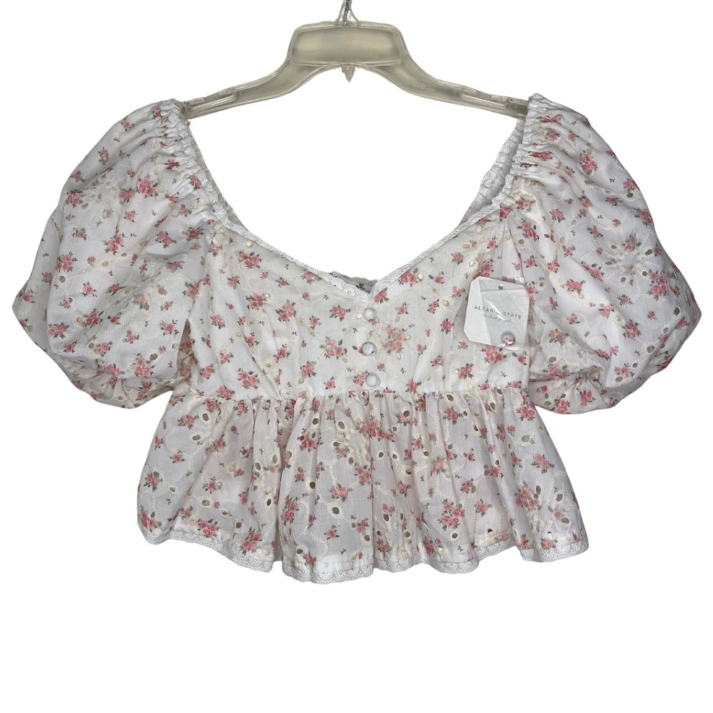 NWT Altar'd State Eyelet Floral Bubble Hem Blouse